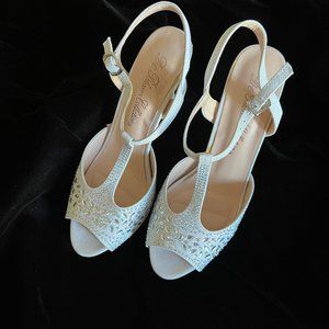 De Blossom Collection White Shimmer Shoes